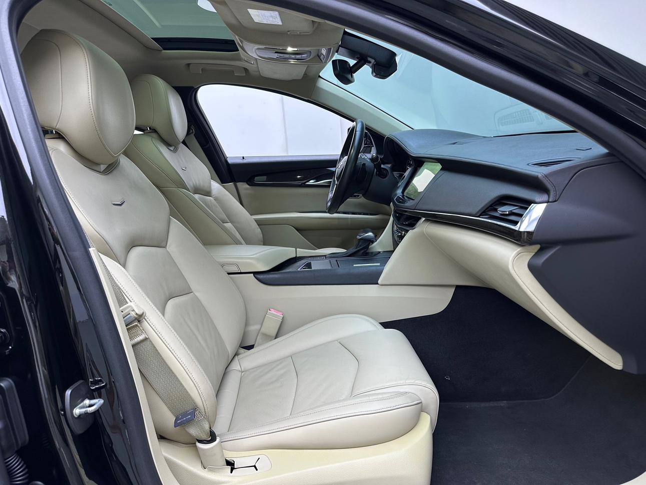 Cadillac CT6 2016 thumb 12