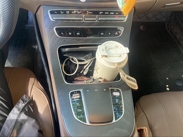 Mercedes-Benz E-Класс 2023 thumb 7