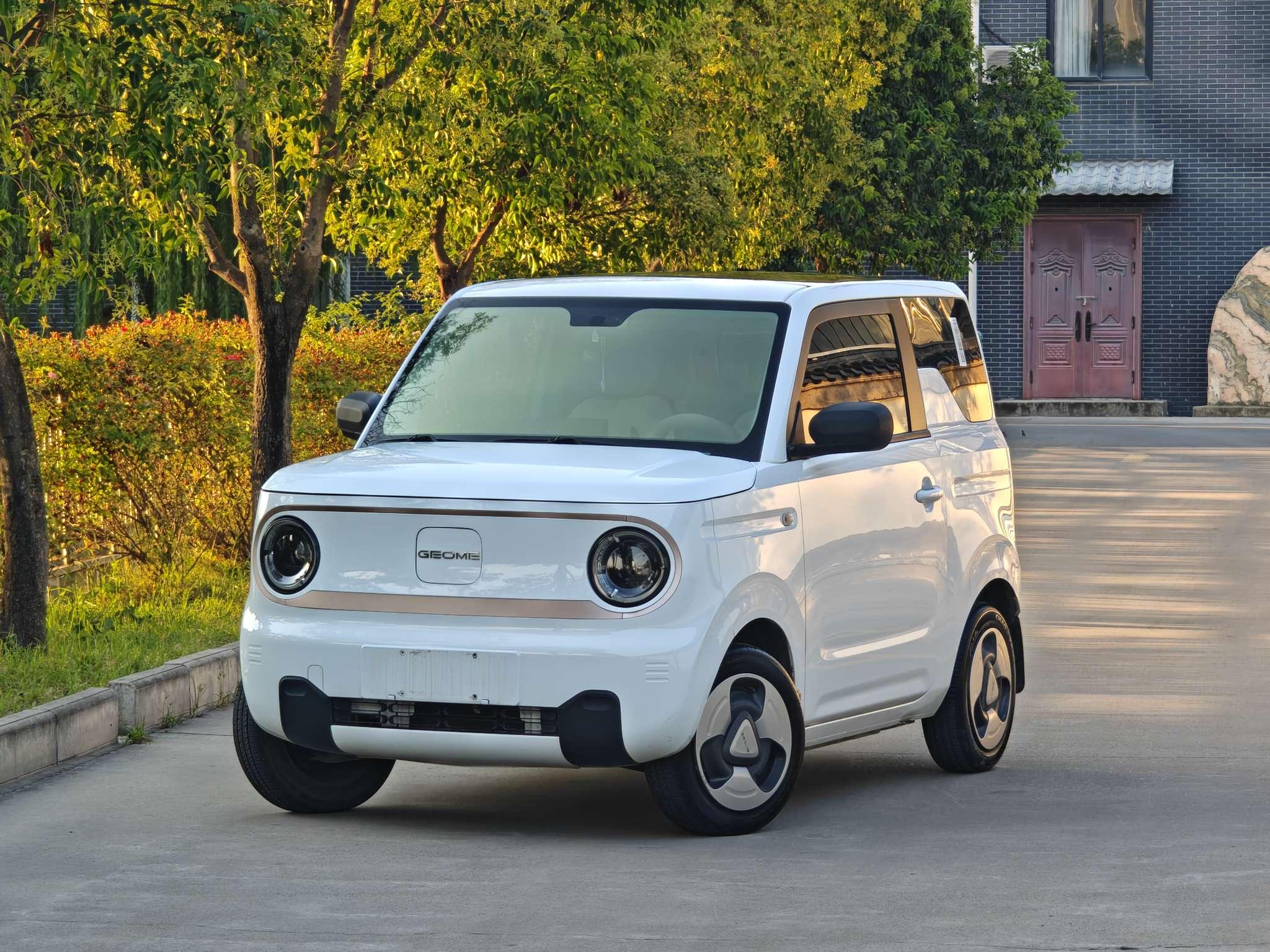 Geely Galaxy Xiong Mao 2023 thumb 8