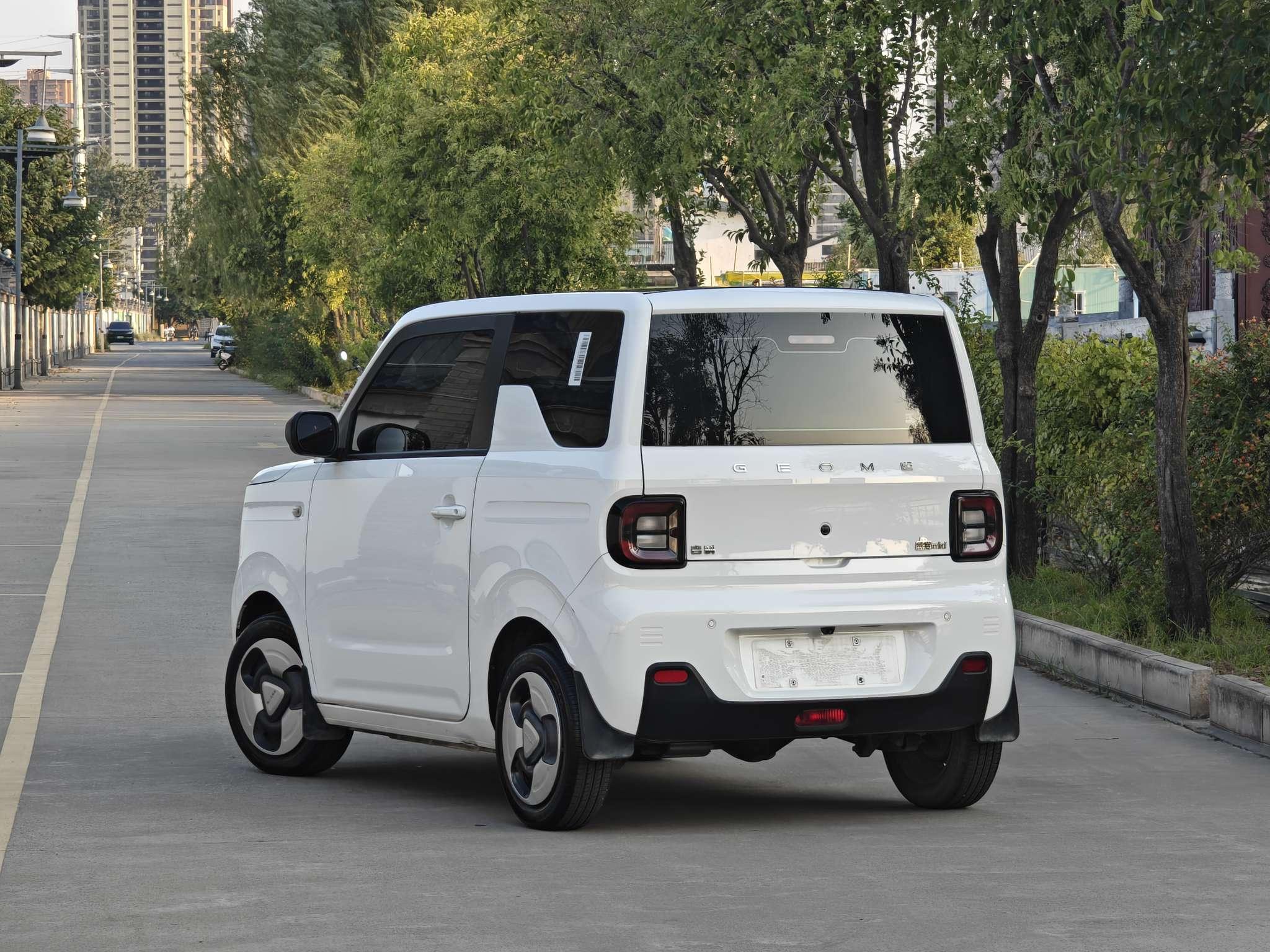 Geely Galaxy Xiong Mao 2023 thumb 11