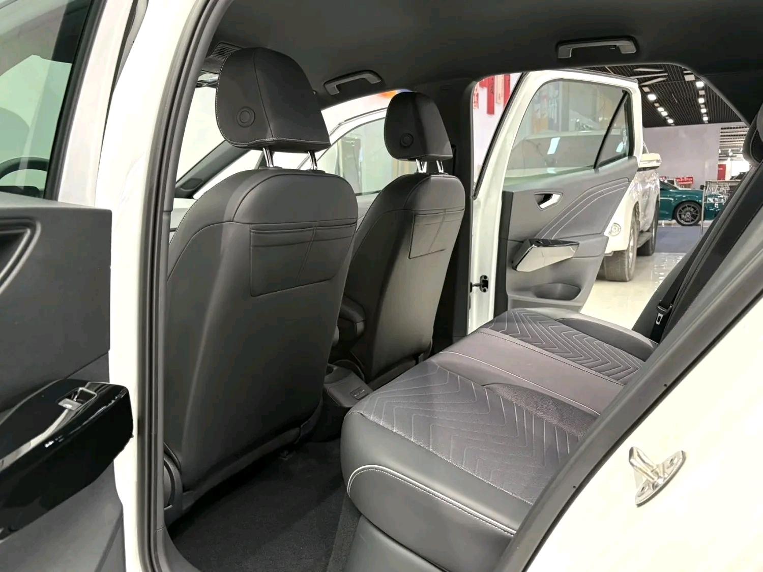 Volkswagen ID.3 2024 thumb 7