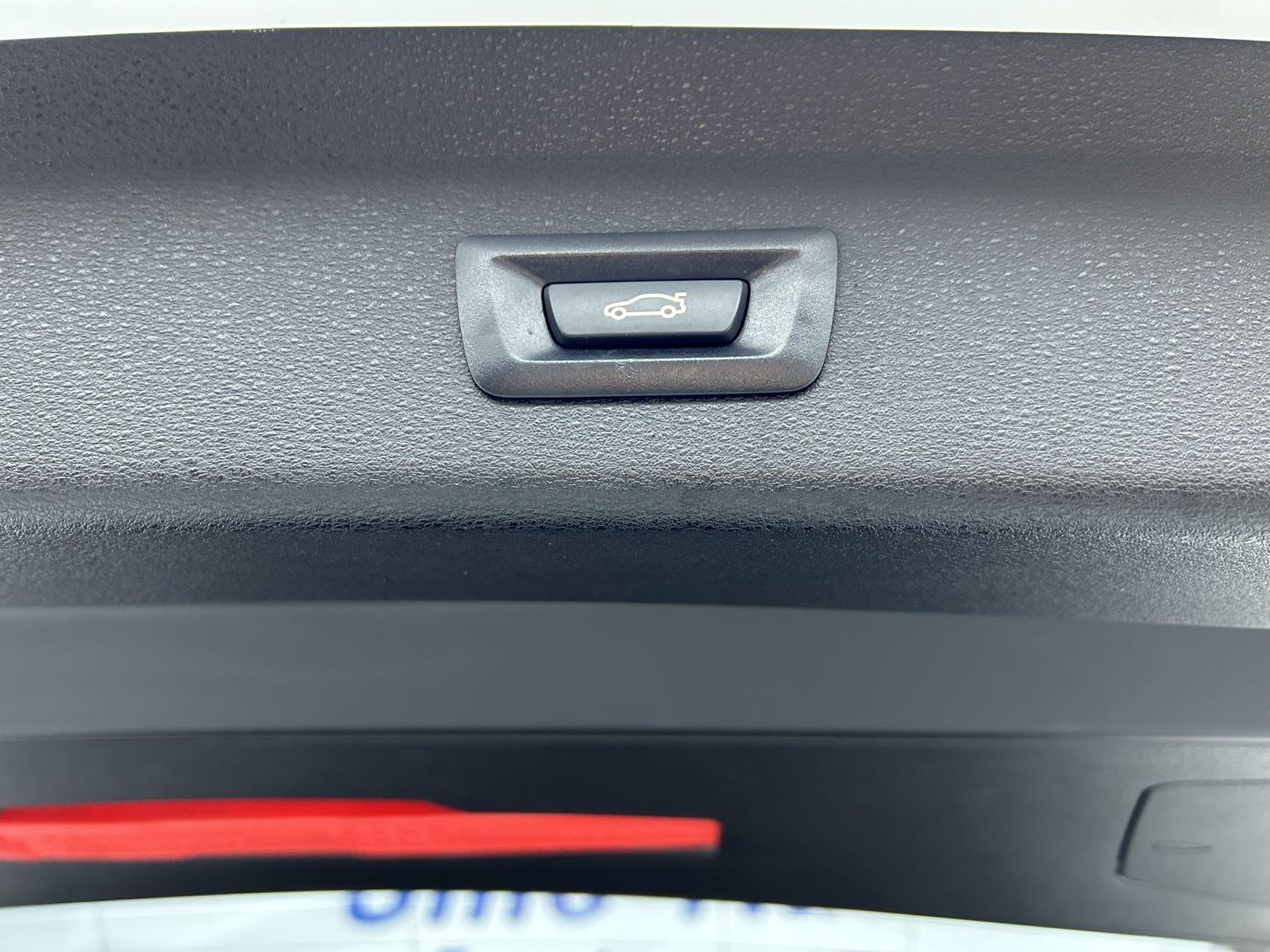 BMW X1 2022 thumb 6