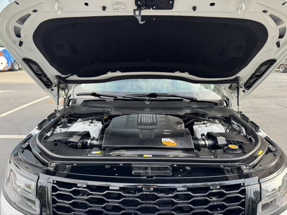 Land Rover Range Rover 2019 thumb 6