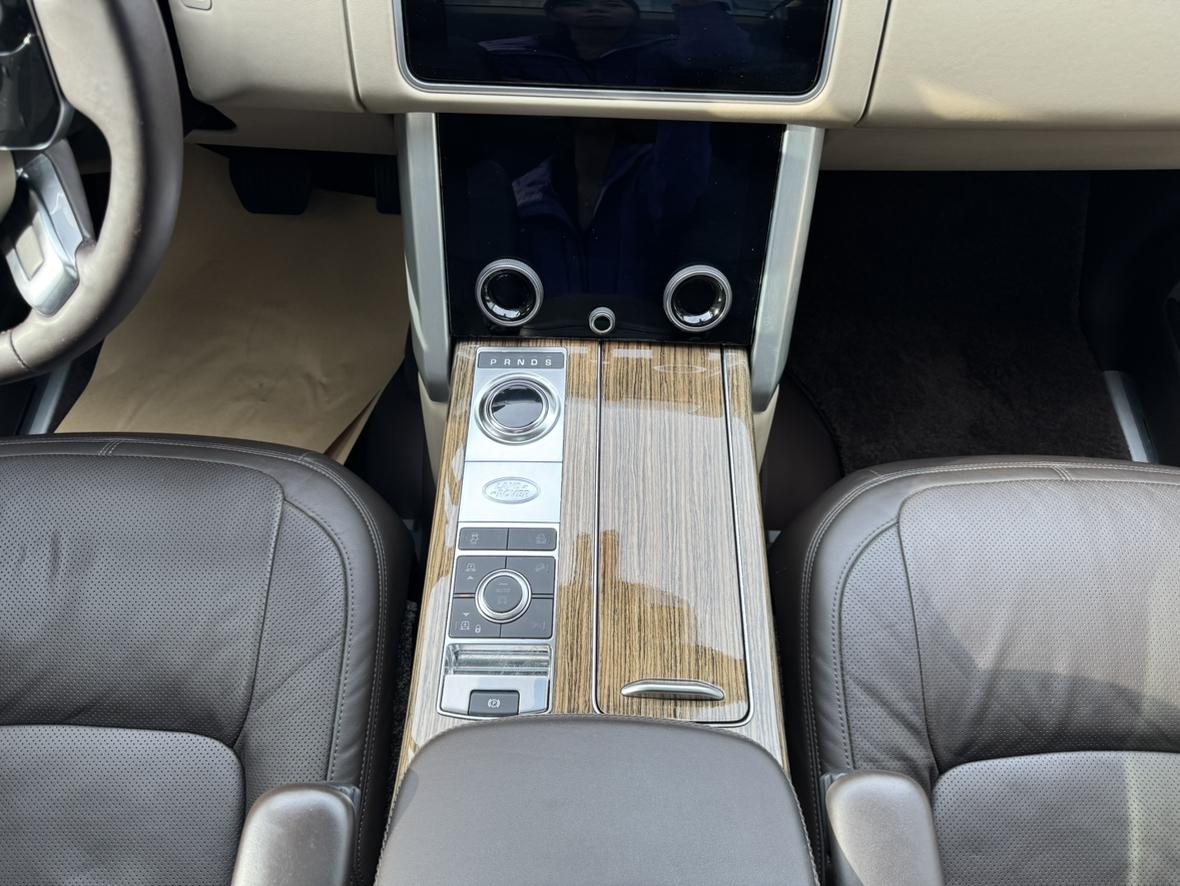 Land Rover Range Rover 2019 thumb 12