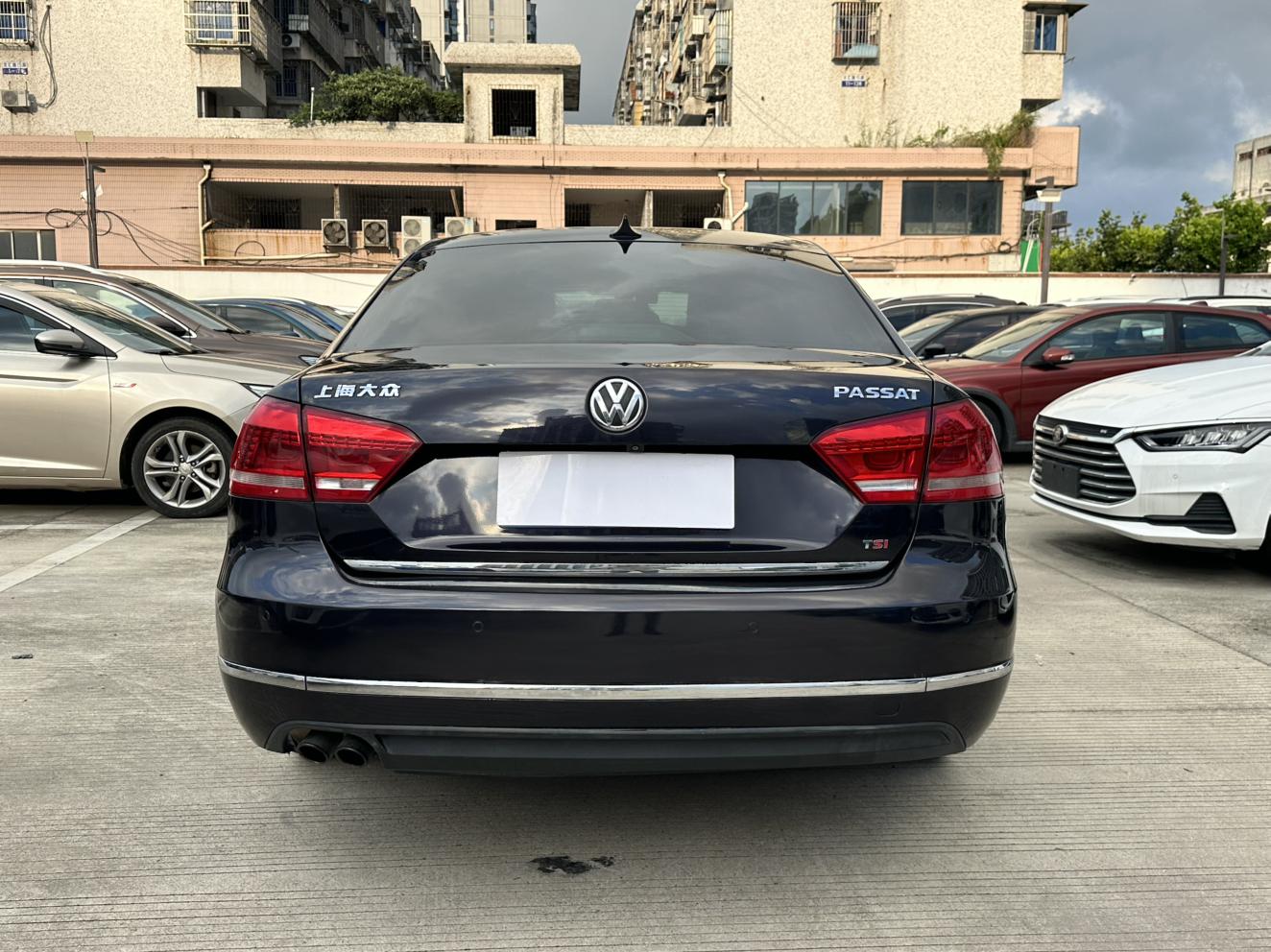 Volkswagen Passat (North America and China) 2011 thumb 4
