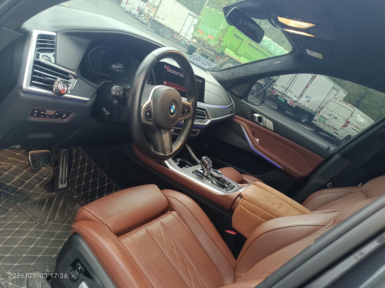 BMW X7 2021 thumb 9
