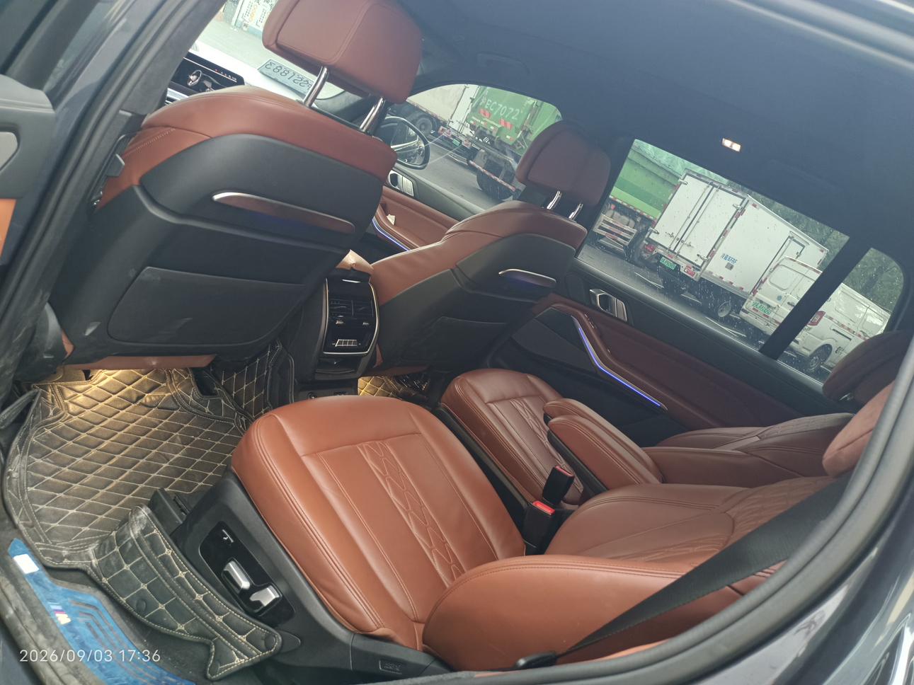 BMW X7 2021 thumb 10