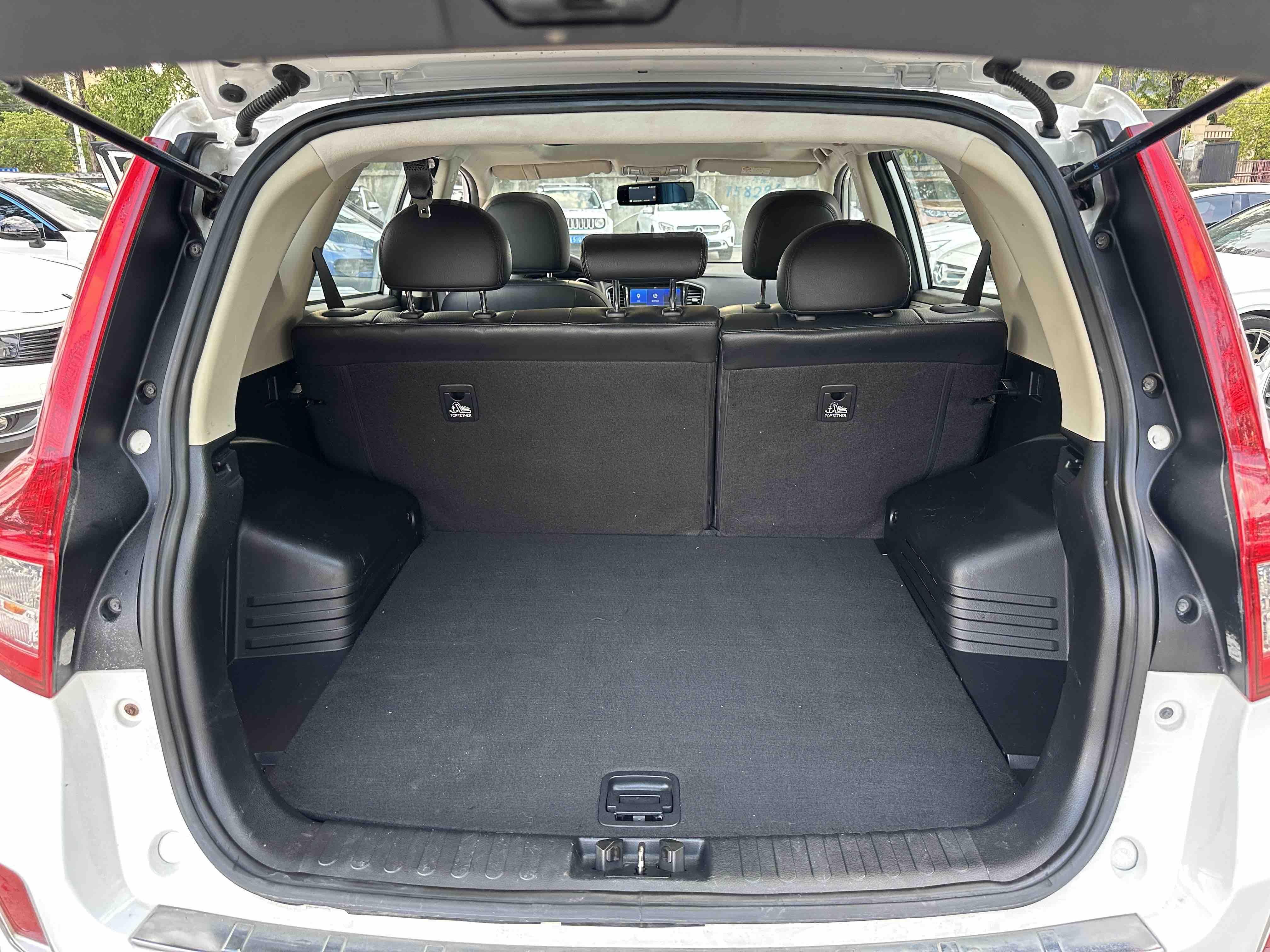 Geely Vision X6 2016 thumb 9