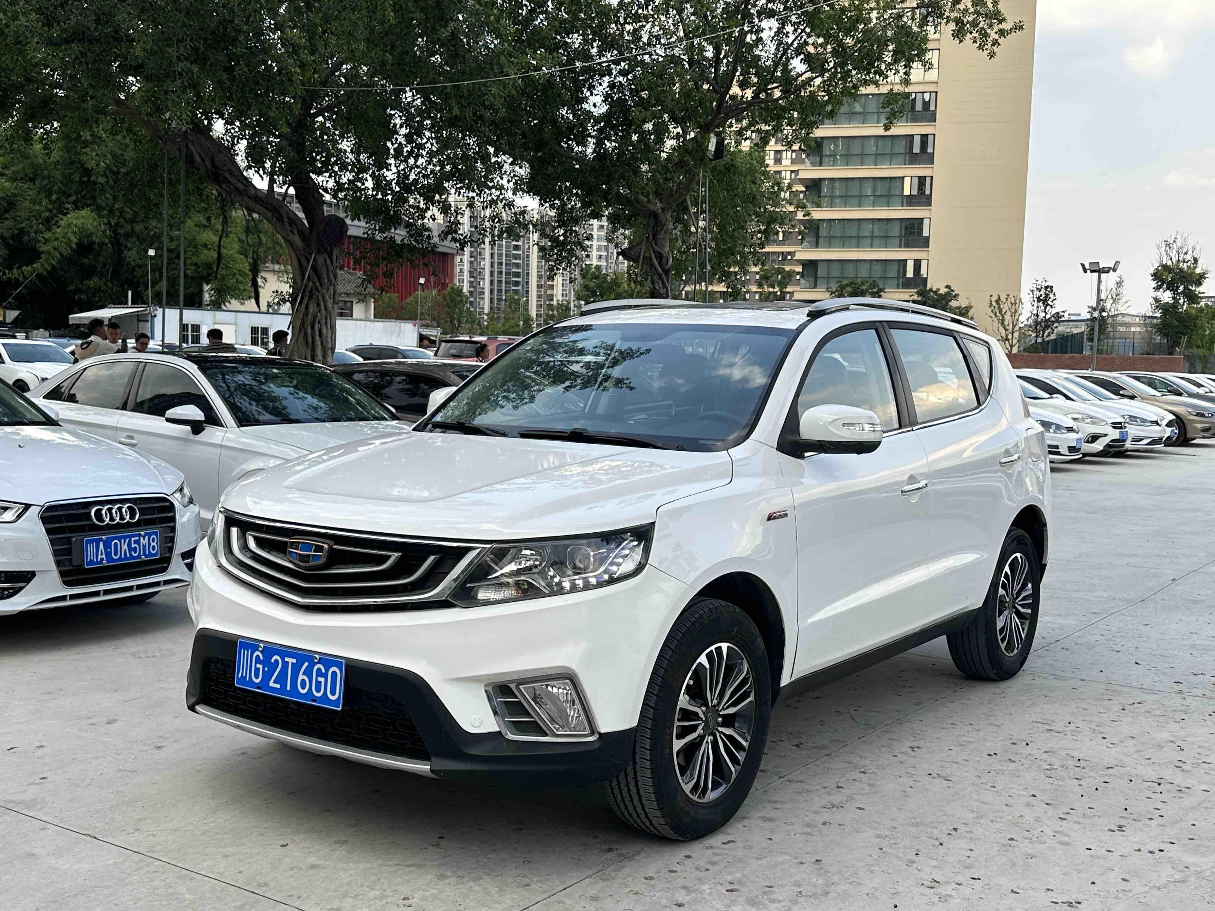 Geely Vision X6 2016 thumb 10