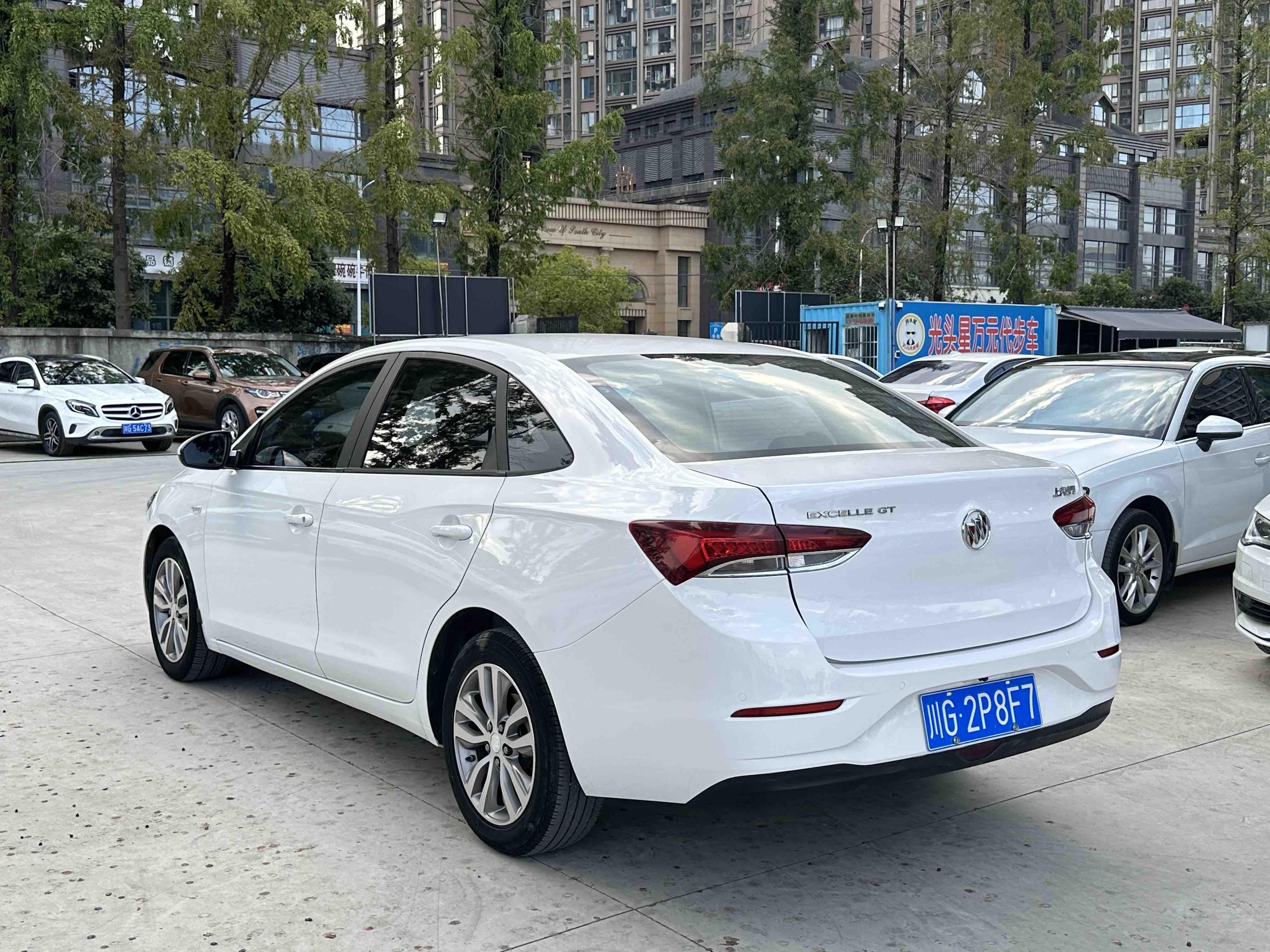 Buick Excelle 2021 thumb 2