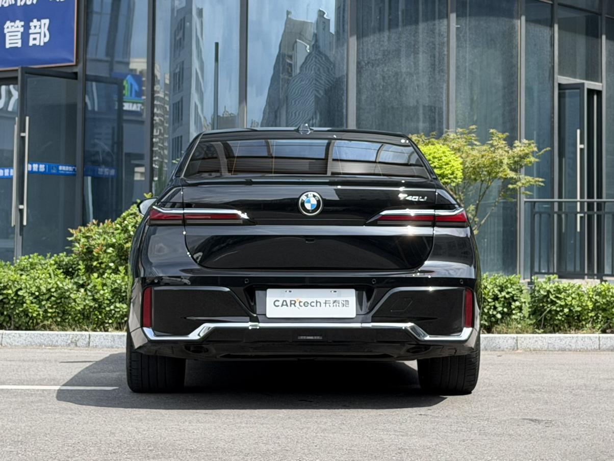 BMW 7 серии 2023 thumb 2