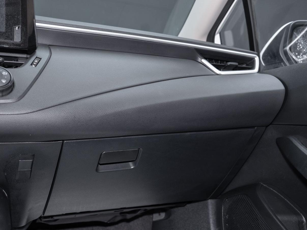 Toyota Corolla Rumion 2023 thumb 10