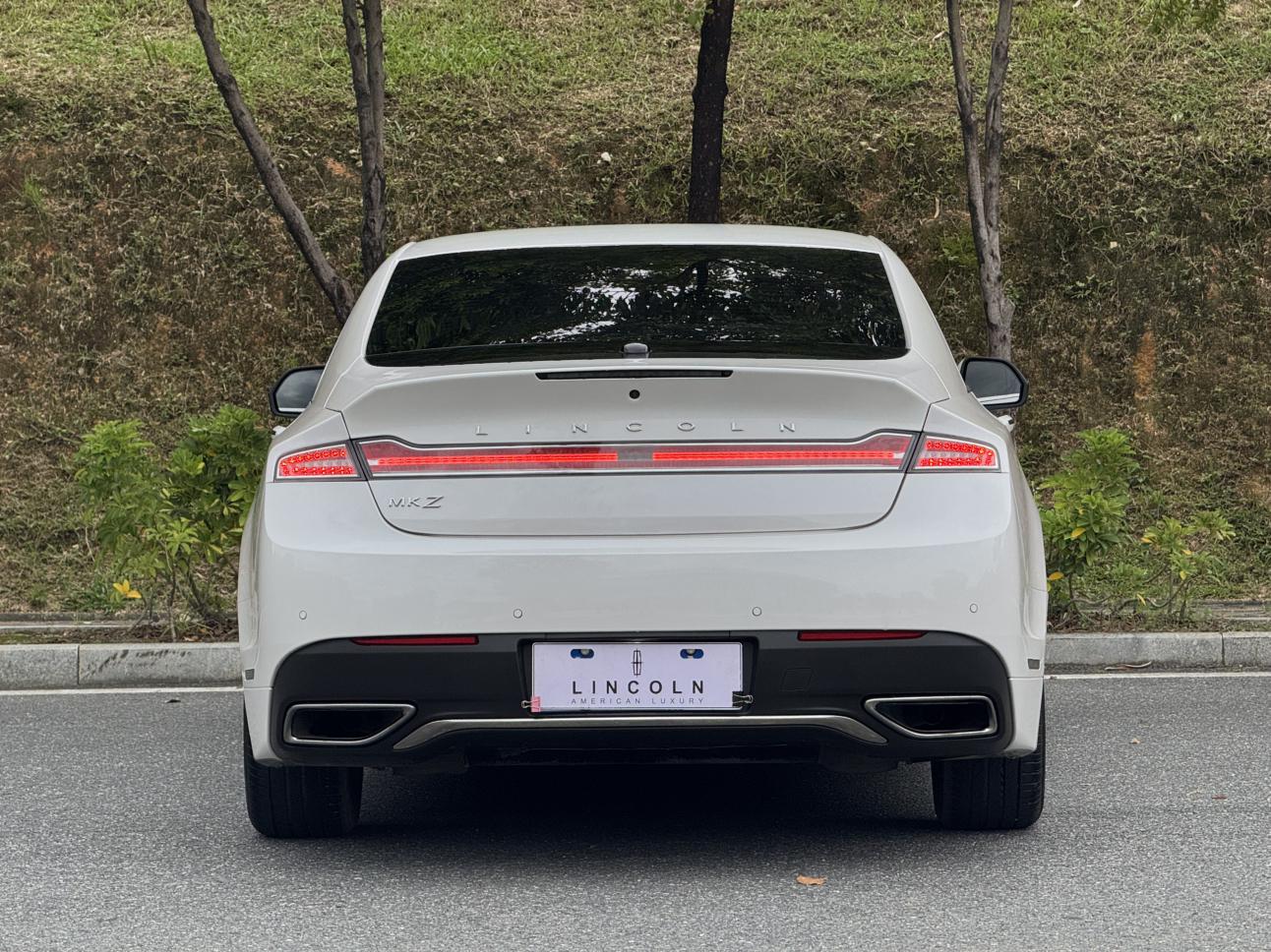 Lincoln MKZ 2019 thumb 4