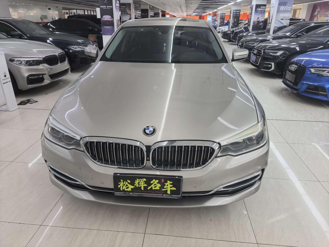 BMW 5 серии 2018 thumb 9