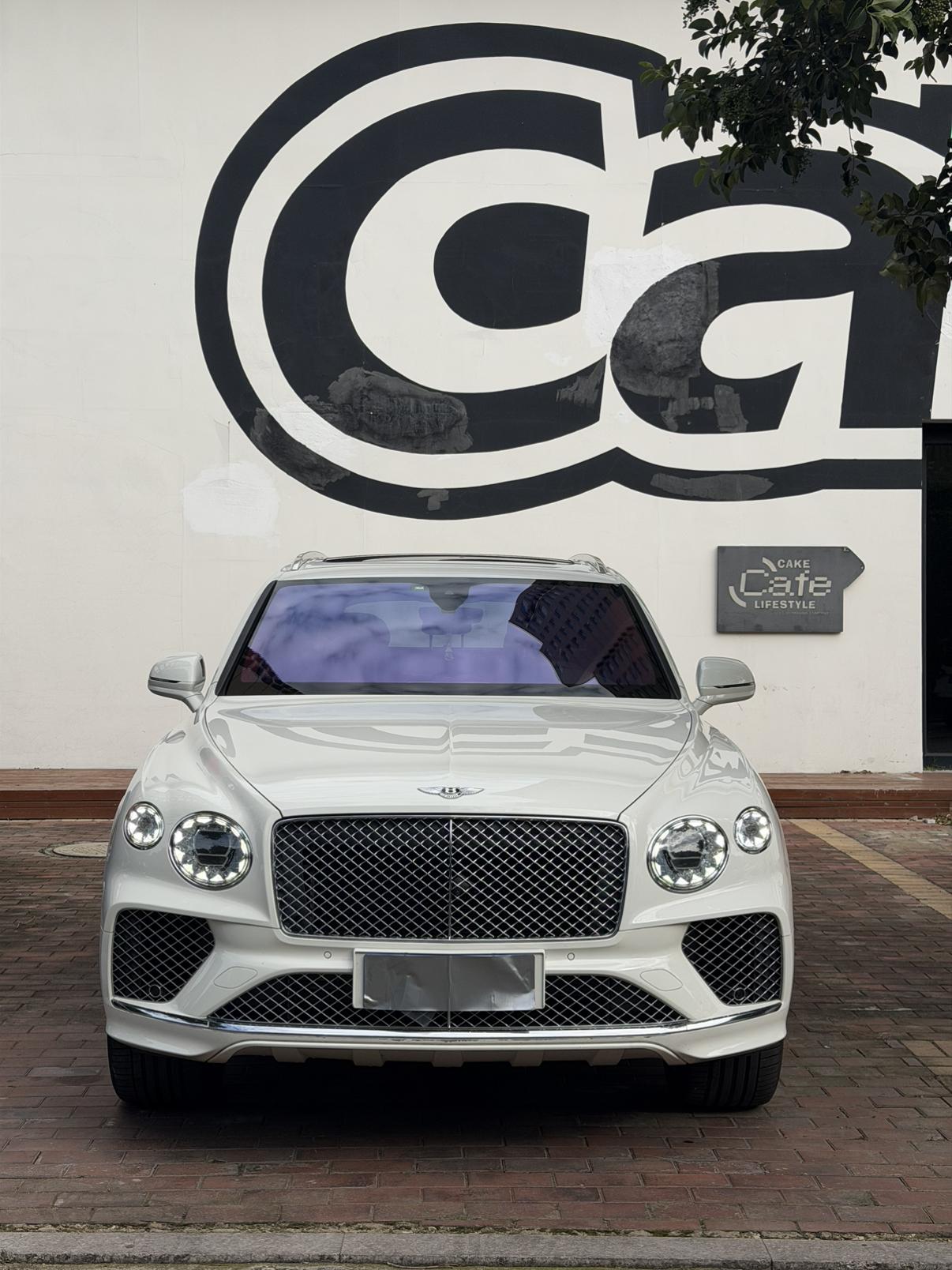 Bentley Tian Yue 2021 thumb 11