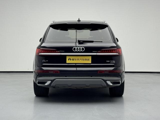 Audi Q7 2020 thumb 4