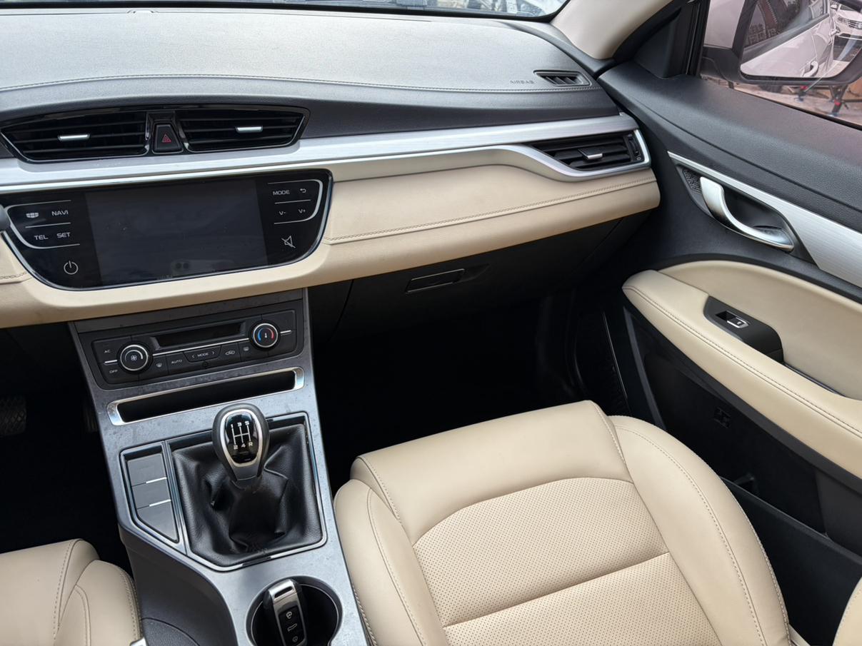 Geely Emgrand 2018 thumb 7