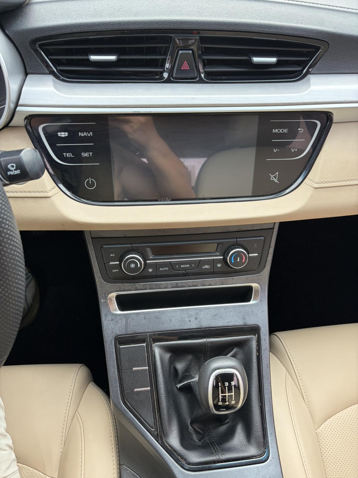Geely Emgrand 2018 thumb 9