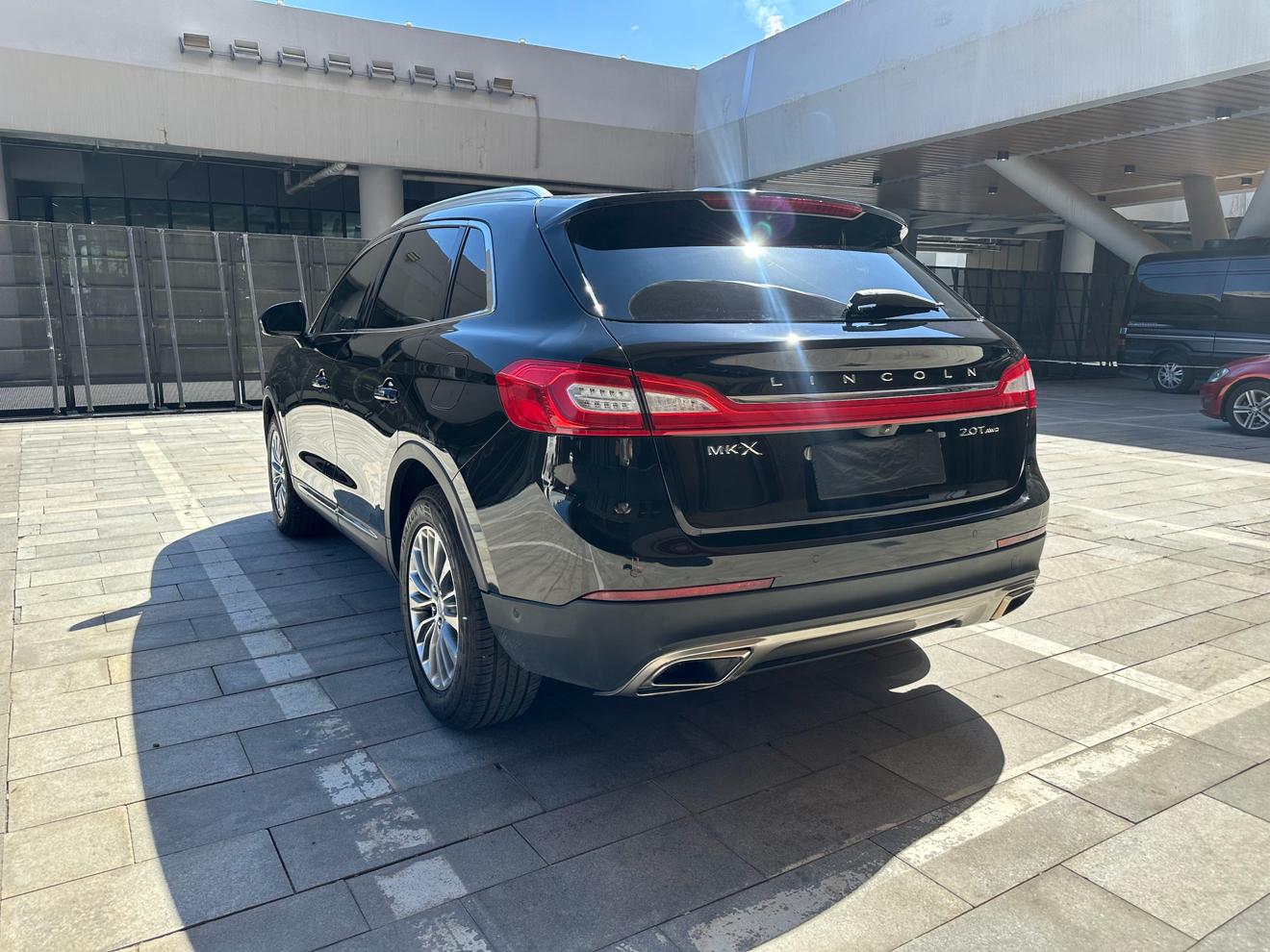 Lincoln MKX 2018 thumb 2