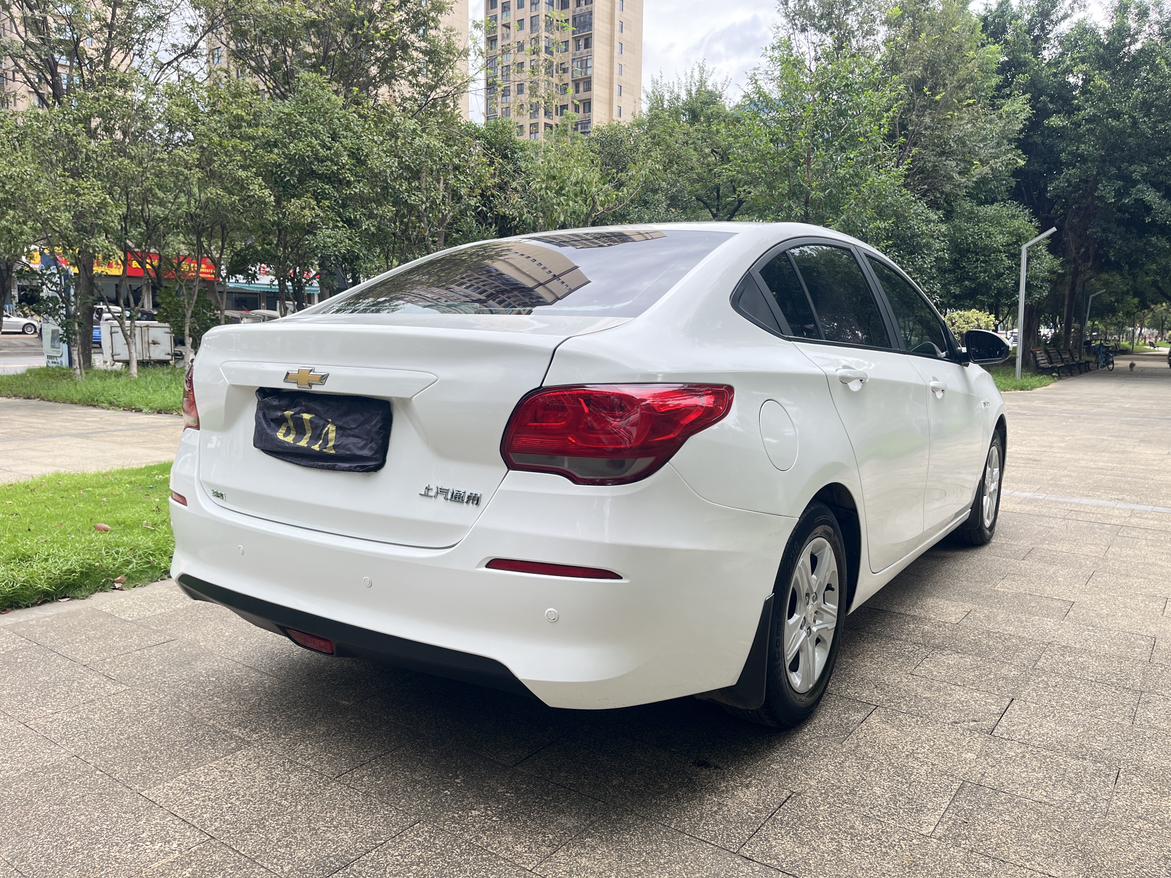 Chevrolet Cavalier 2019 thumb 5