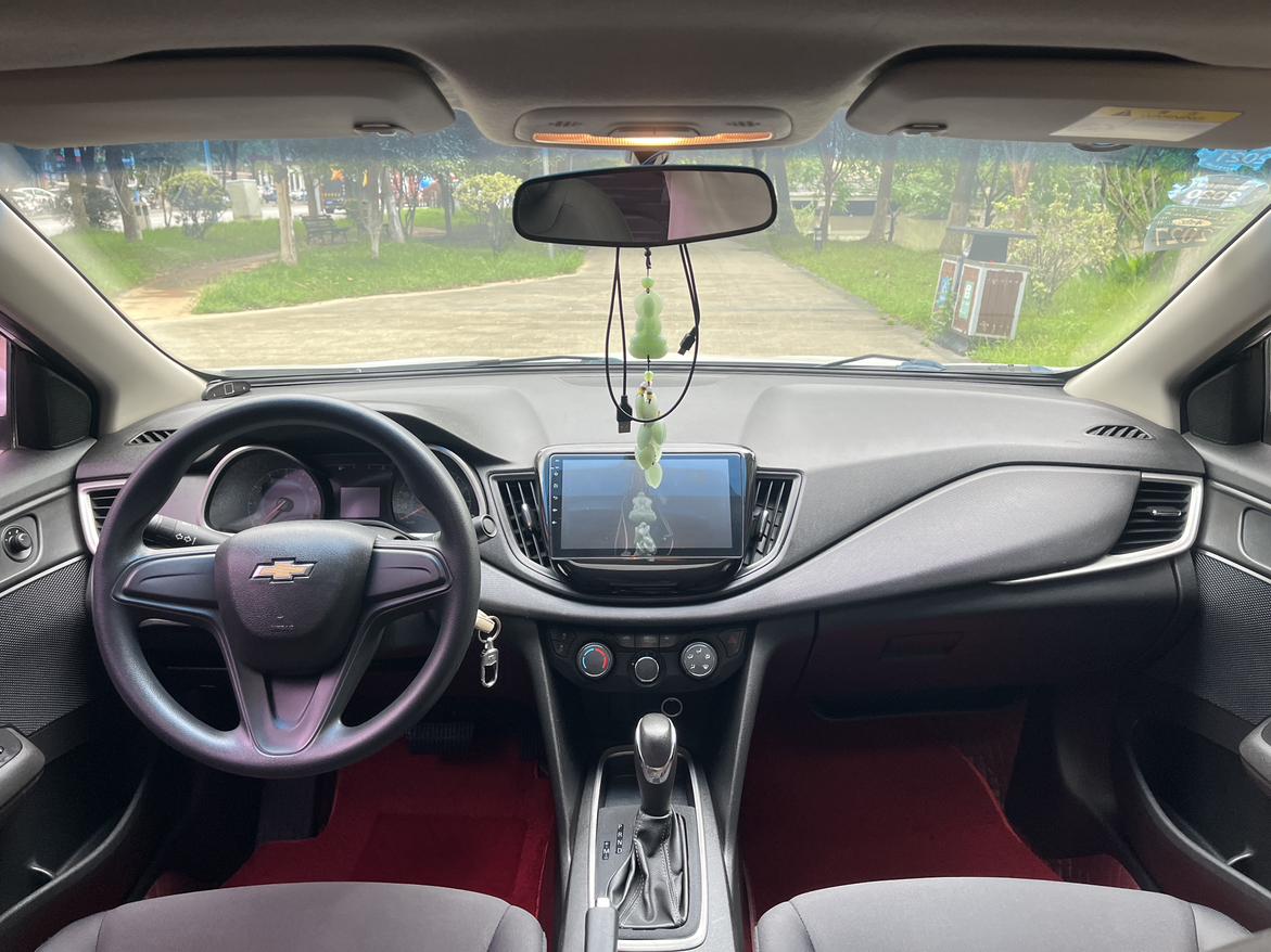 Chevrolet Cavalier 2019 thumb 6