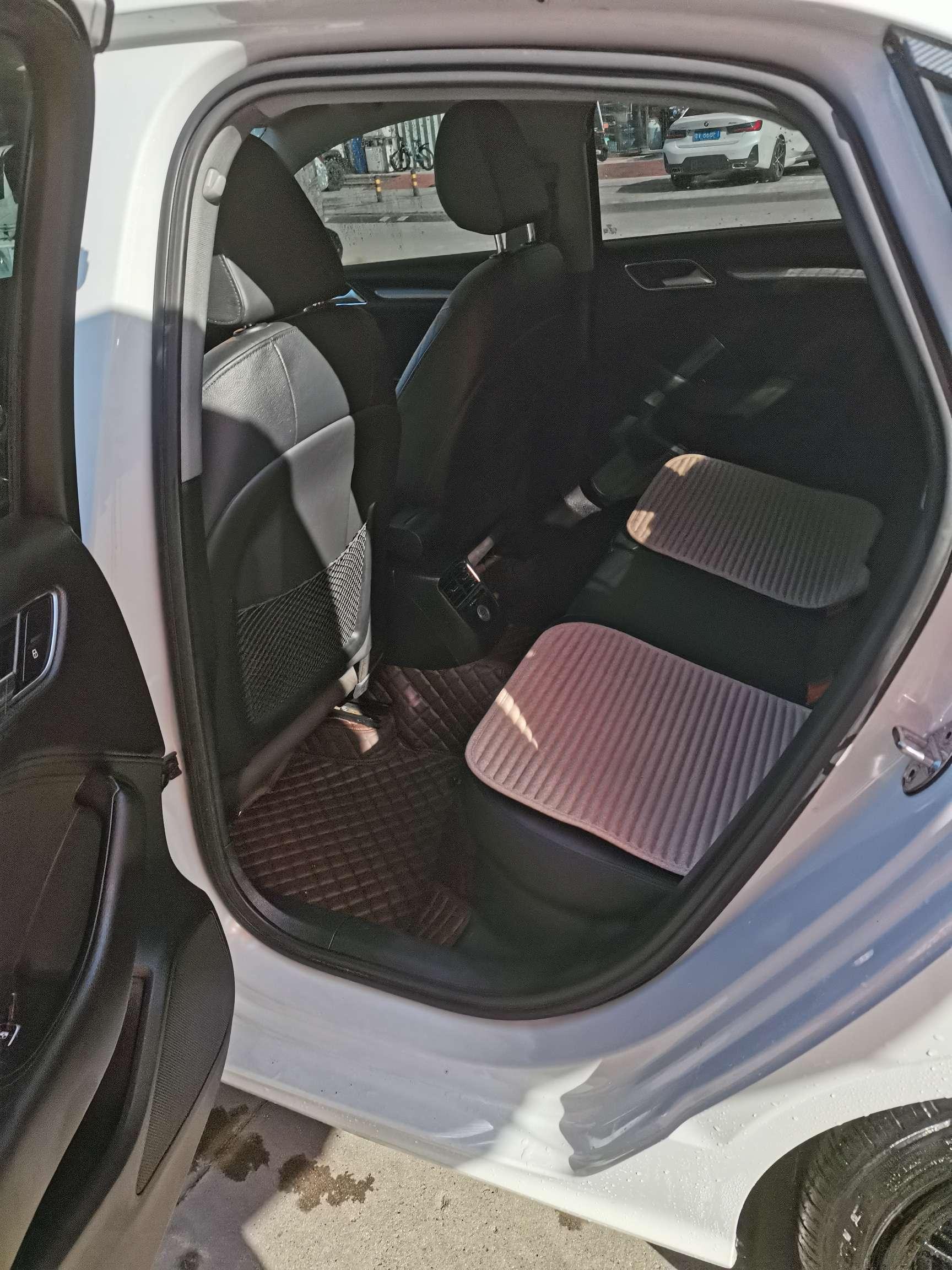 Audi A3 2019 thumb 7