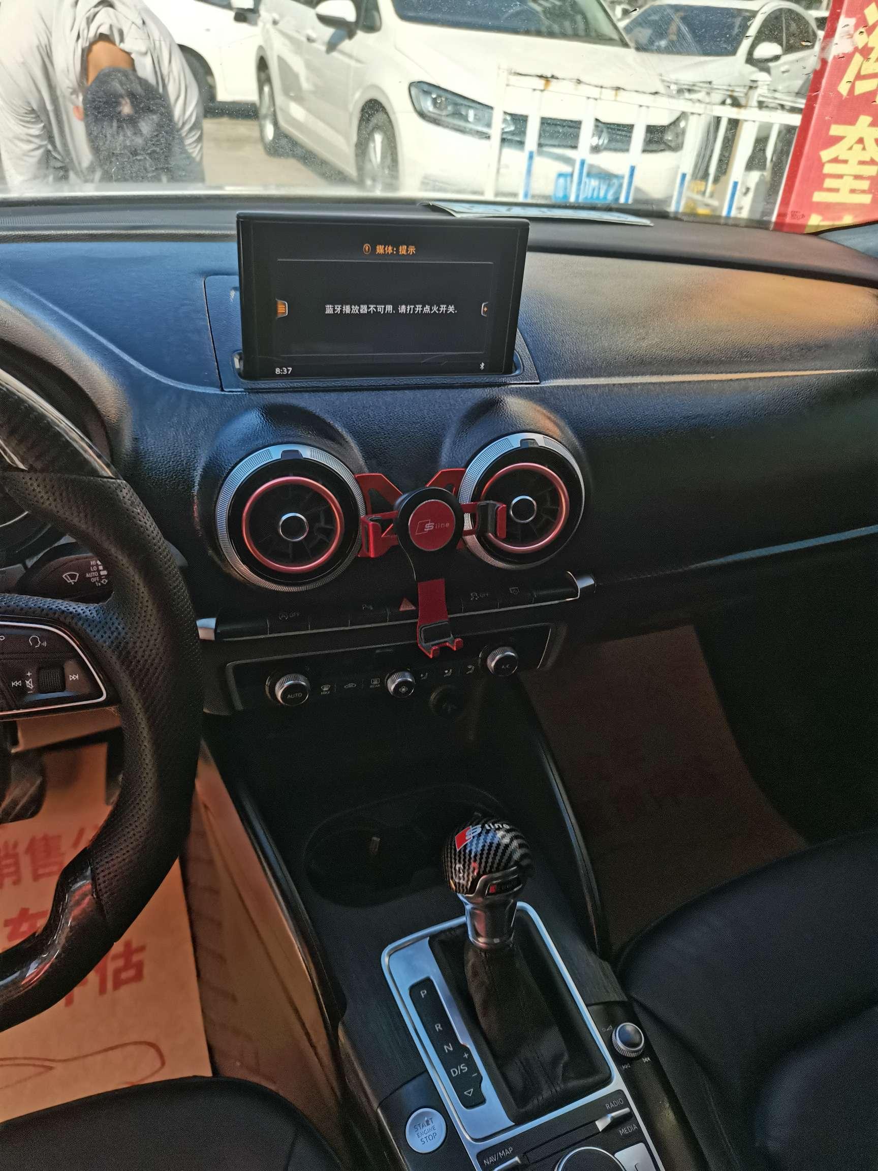 Audi A3 2019 thumb 12