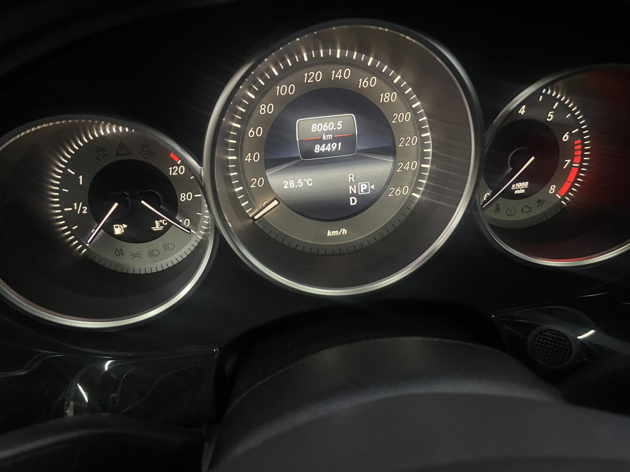 Mercedes-Benz CLS 2016 thumb 9