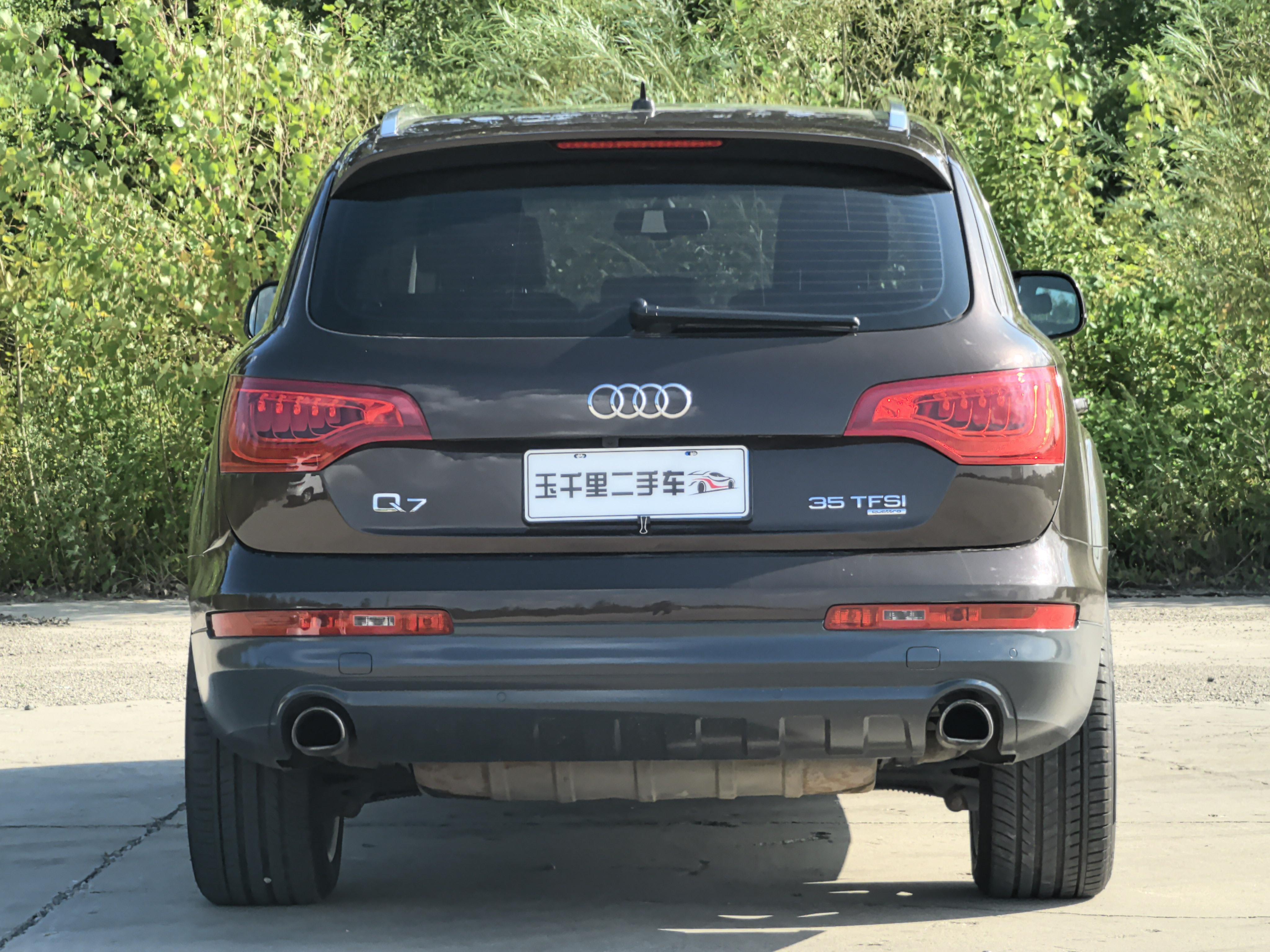 Audi Q7 2012 thumb 3