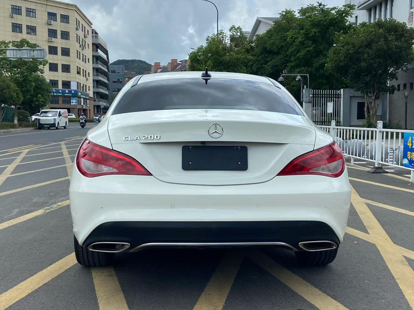 Mercedes-Benz CLA 2018 thumb 3