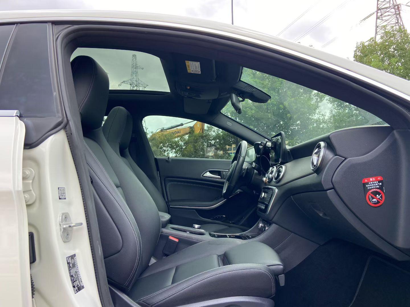 Mercedes-Benz CLA 2018 thumb 6
