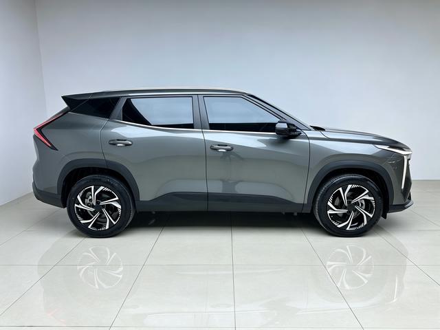 Geely Boyue 2023 thumb 6