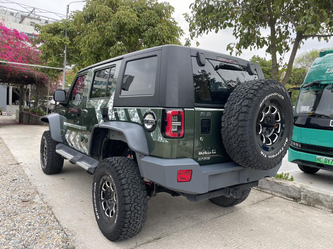BJ 40 2020 thumb 3