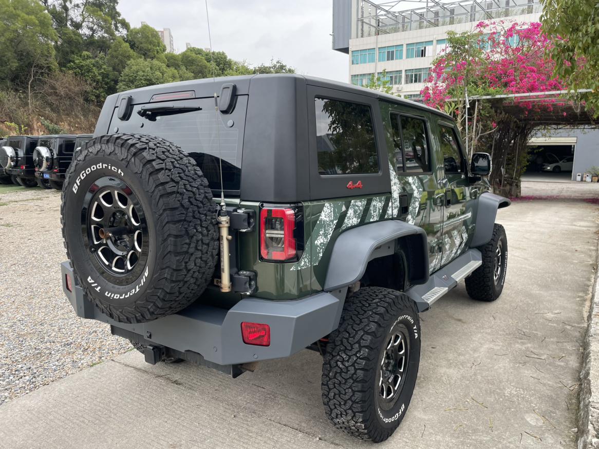 BJ 40 2020 thumb 5