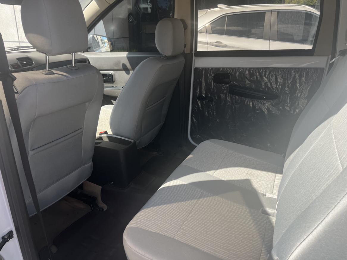 Wuling Hong Guang 2020 thumb 8
