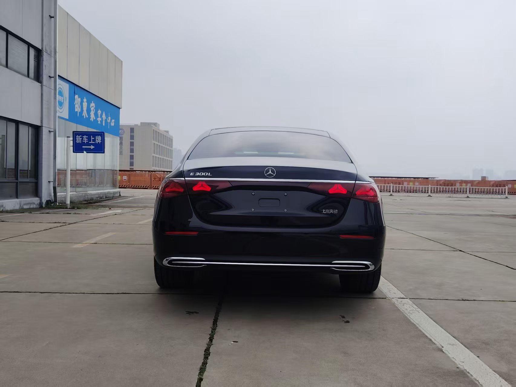 Mercedes-Benz E-Класс 2024 thumb 4