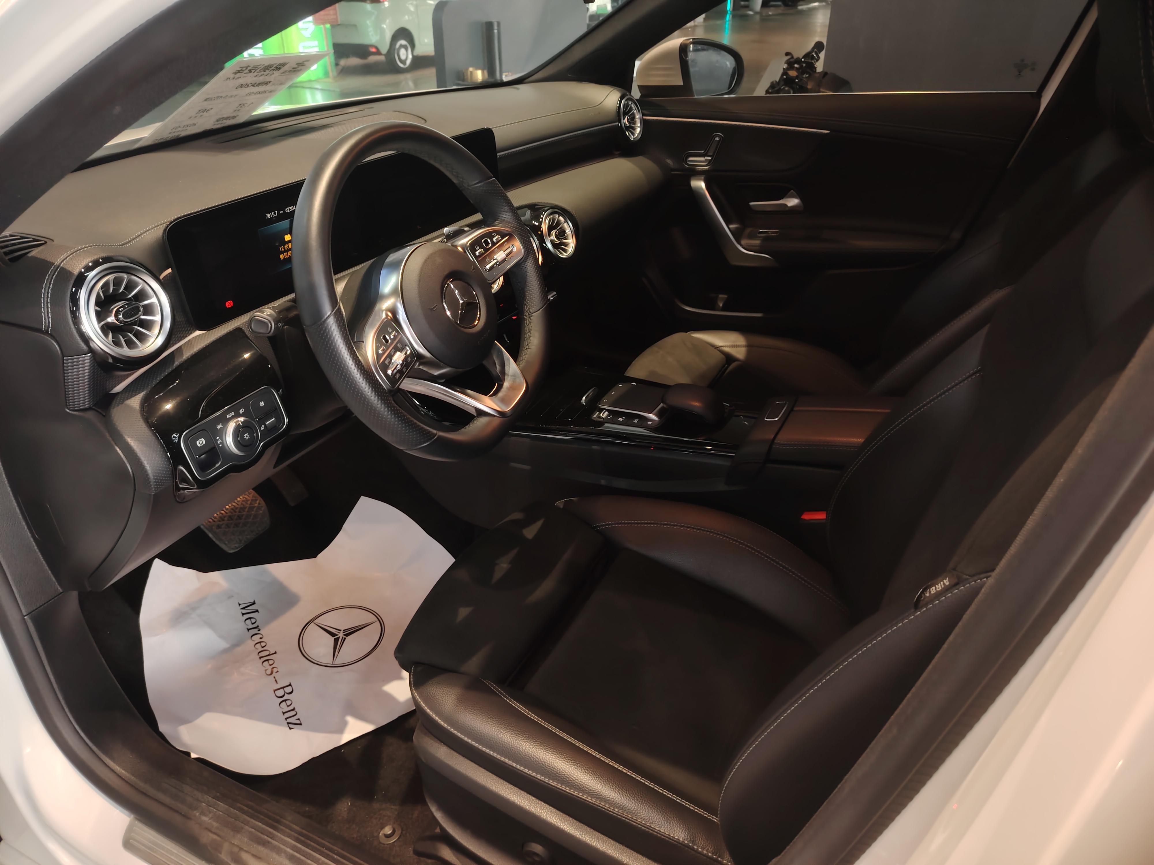Mercedes-Benz A-Класс 2022 thumb 7