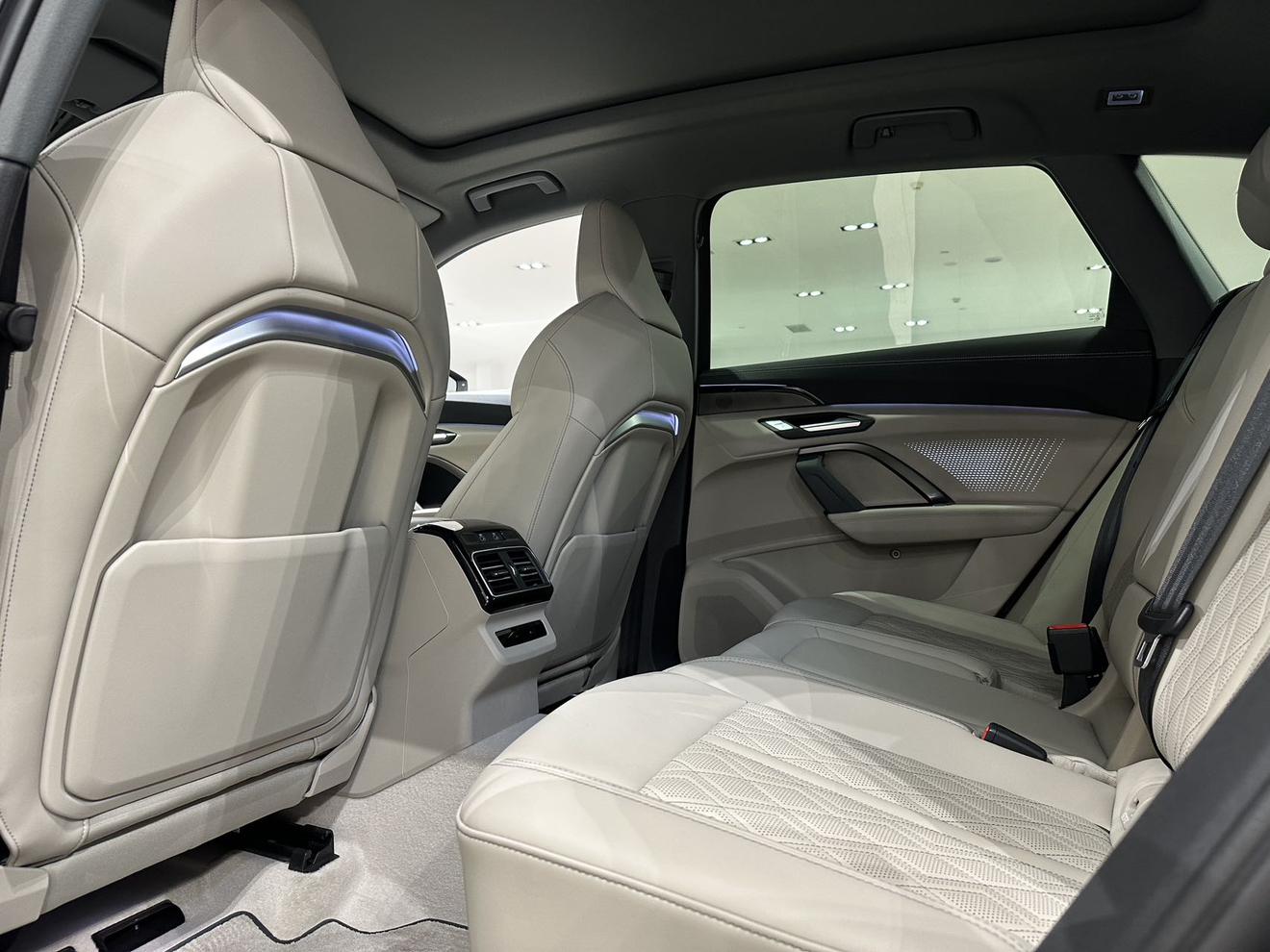 Audi Q5 2026 thumb 7