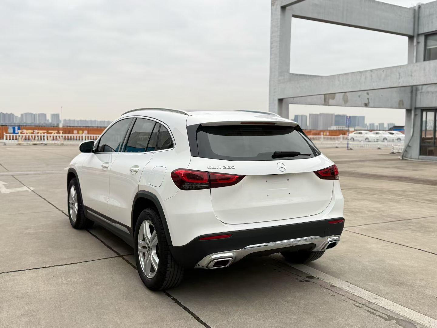 Mercedes-Benz GLA 2022 thumb 3