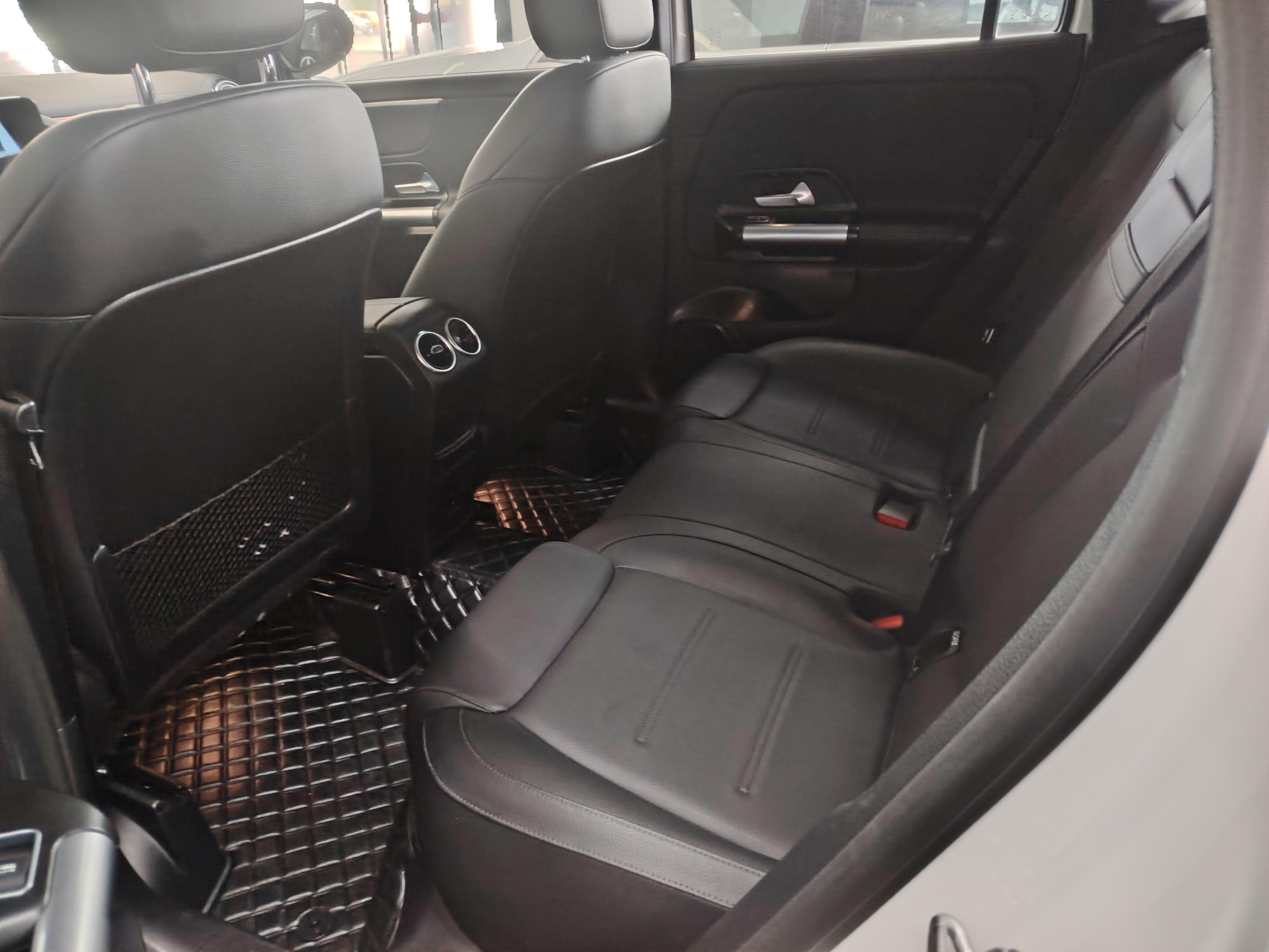 Mercedes-Benz GLA 2022 thumb 8