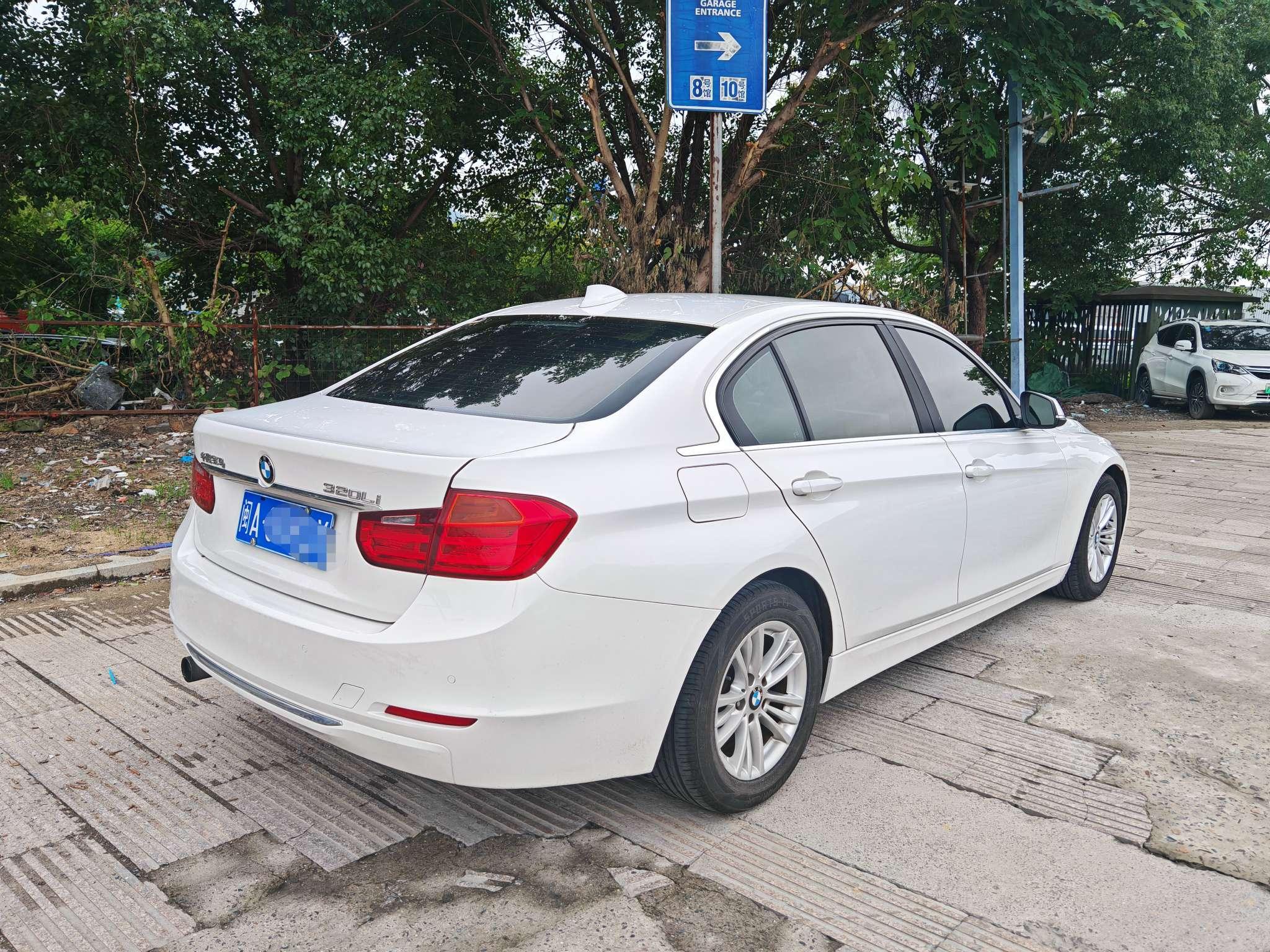 BMW 3 серии 2013 thumb 4