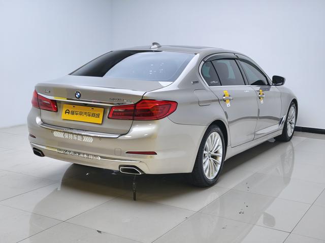BMW 5 серии 2019 thumb 5