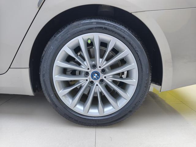 BMW 5 серии 2019 thumb 7