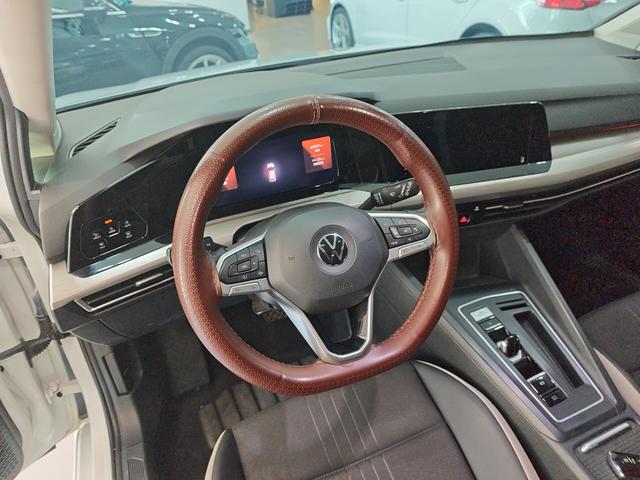 Volkswagen Golf Sportsvan 2021 thumb 6