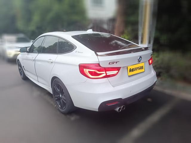 BMW 3 серии 2018 thumb 2