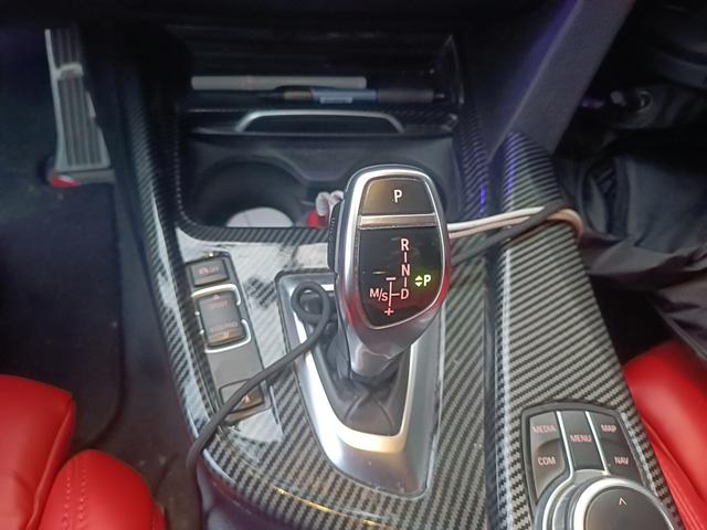BMW 3 серии 2018 thumb 7