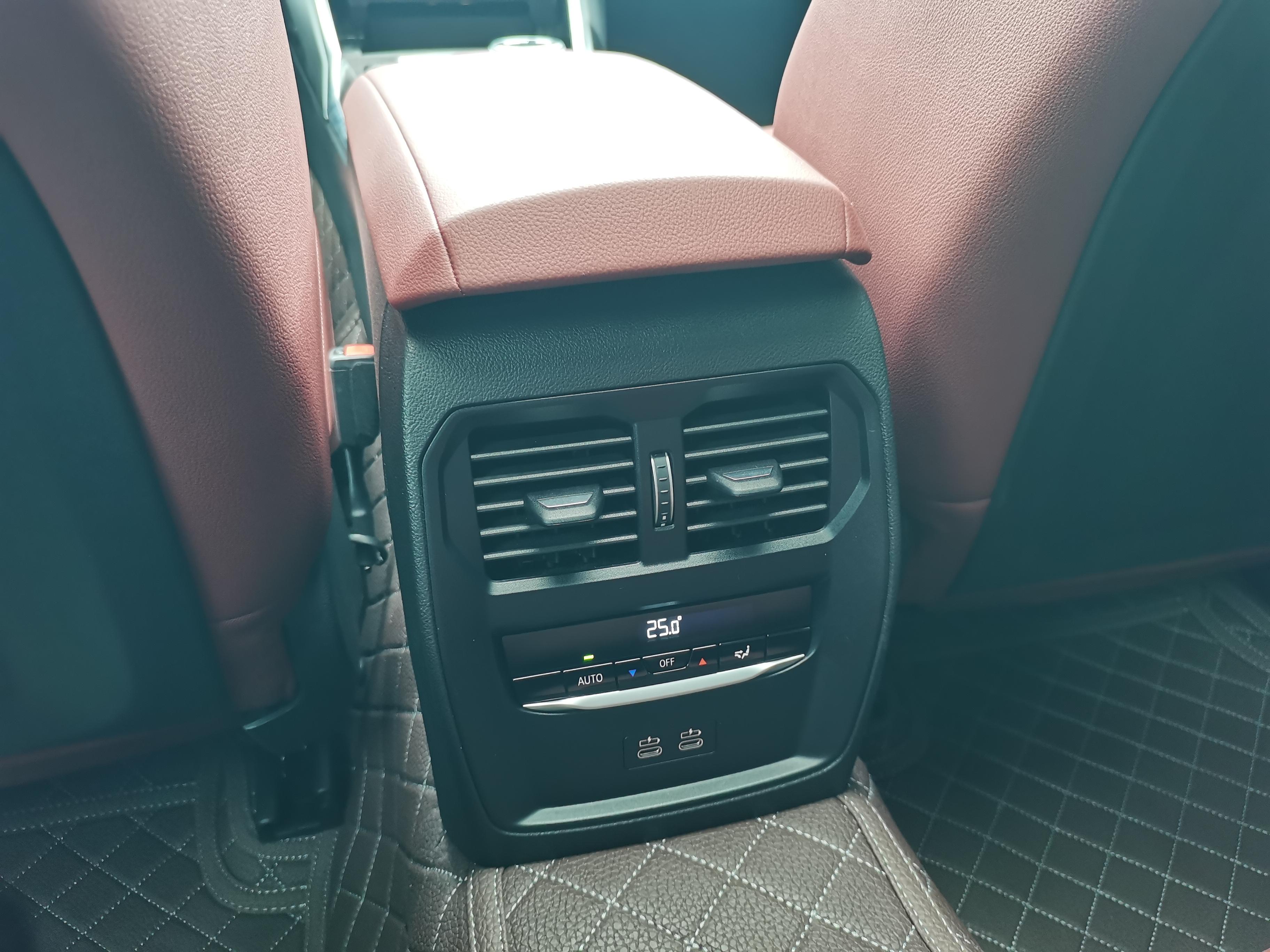 BMW 4 серии 2024 thumb 8
