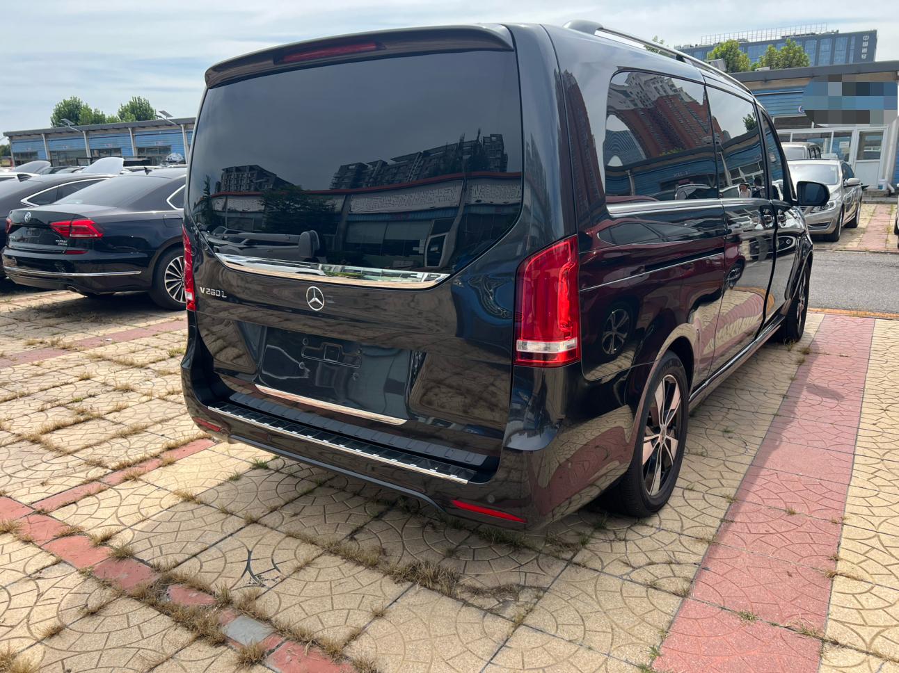 Mercedes-Benz V-Класс 2020 thumb 4