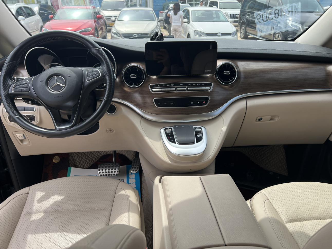 Mercedes-Benz V-Класс 2020 thumb 6