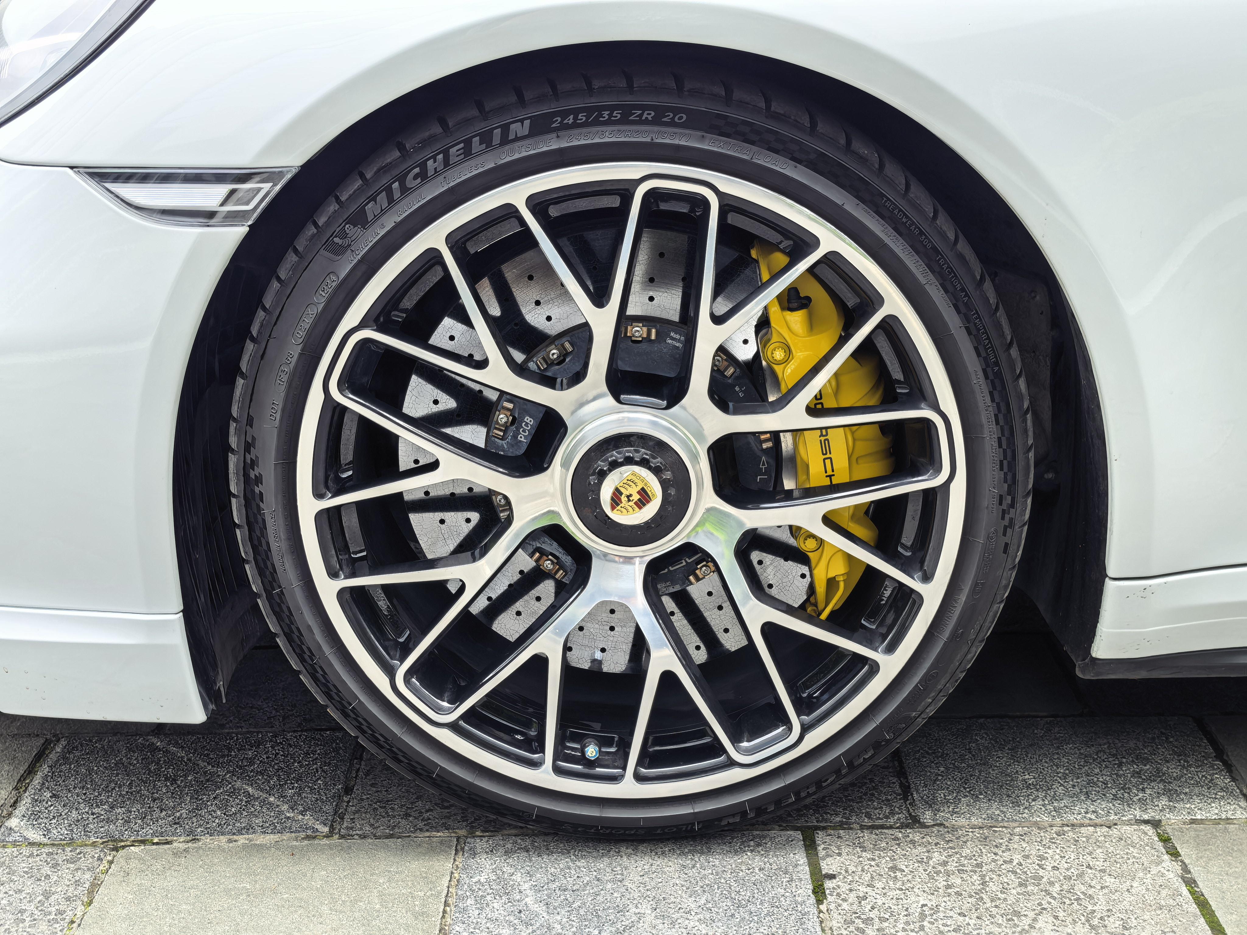 Porsche 911 2014 thumb 10
